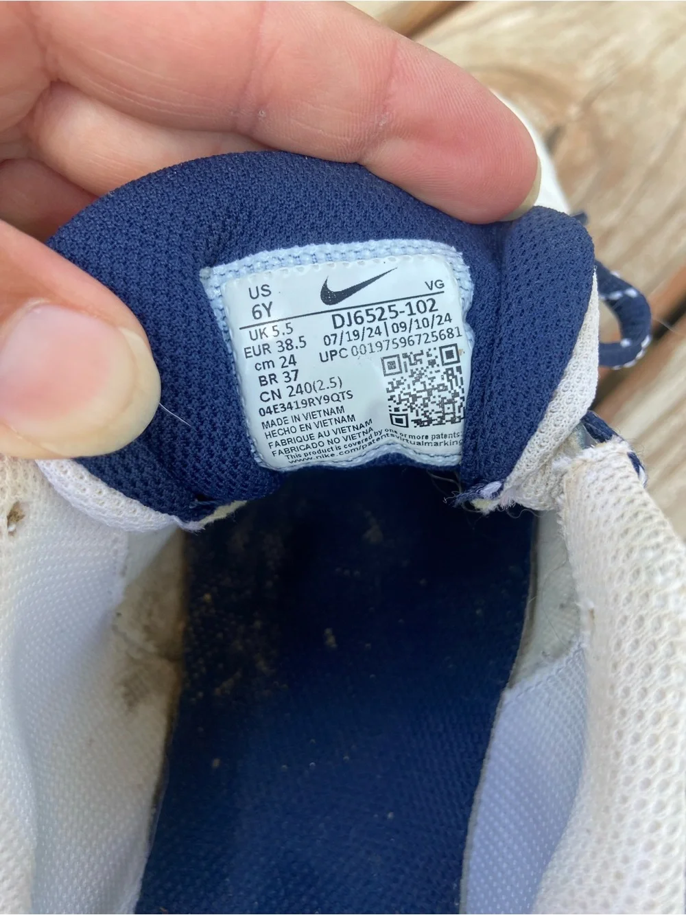 Nike Cleats - Navy Blue & White - Size 6 - Softball